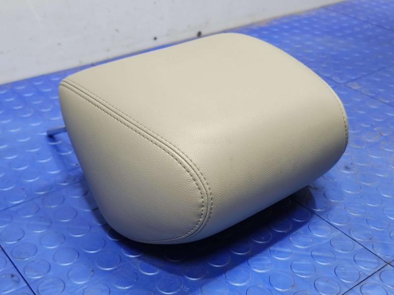 2012 GMC Yukon Headrest