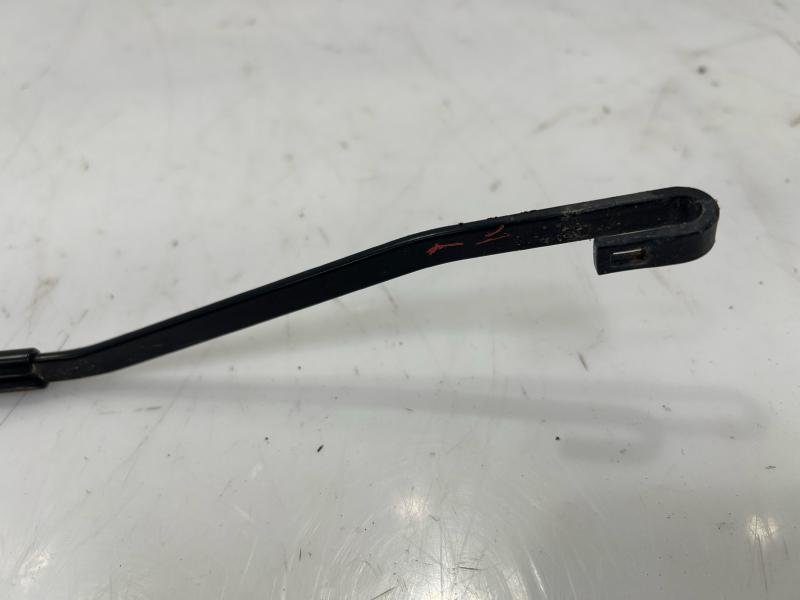 2014 Subaru Forester Wiper Arm