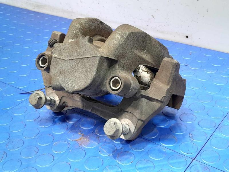 2018 Volvo S90 Caliper