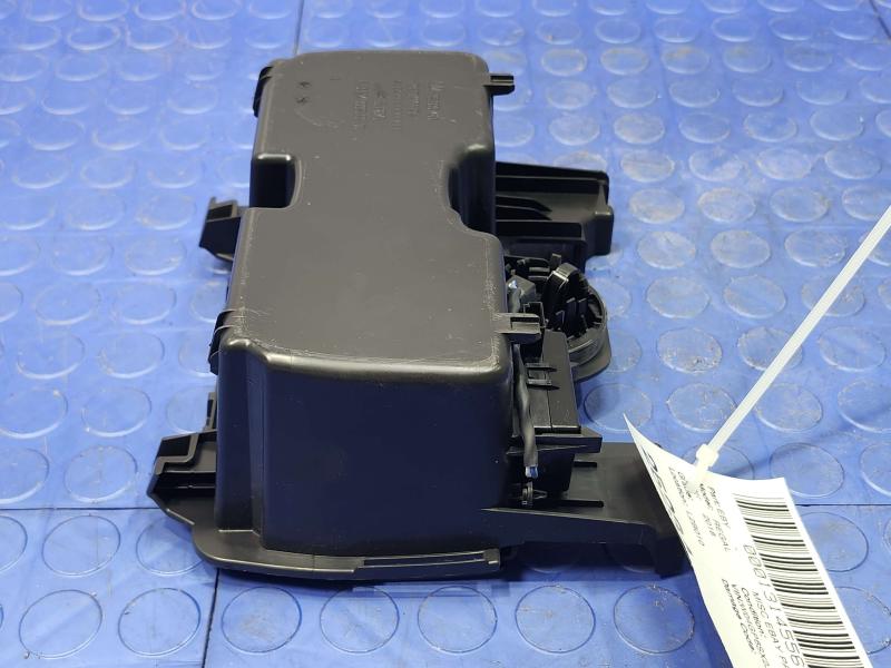 2018-2020 Buick Regal Center Console Cup Holder Assembly Genuine OEM 13485259