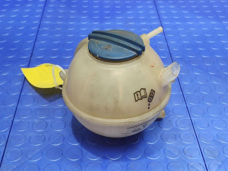 2005 Volkswagen Jetta Coolant Recovery Bottle
