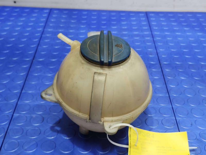 2005 Volkswagen Jetta Coolant Recovery Bottle