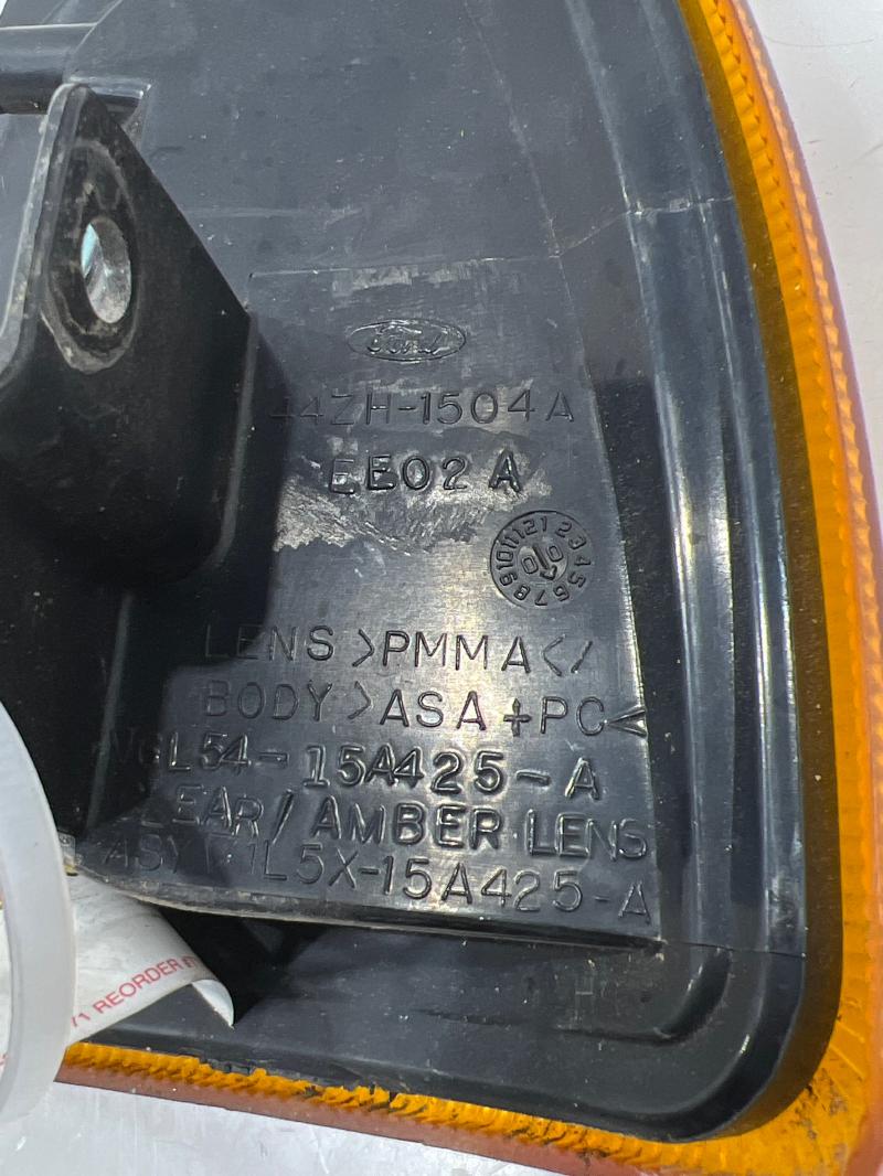 2005 Ford Ranger Fog/Mark/Park/Turn Light/Lamp