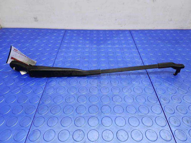 2006 Mercedes S-Class Wiper Arm