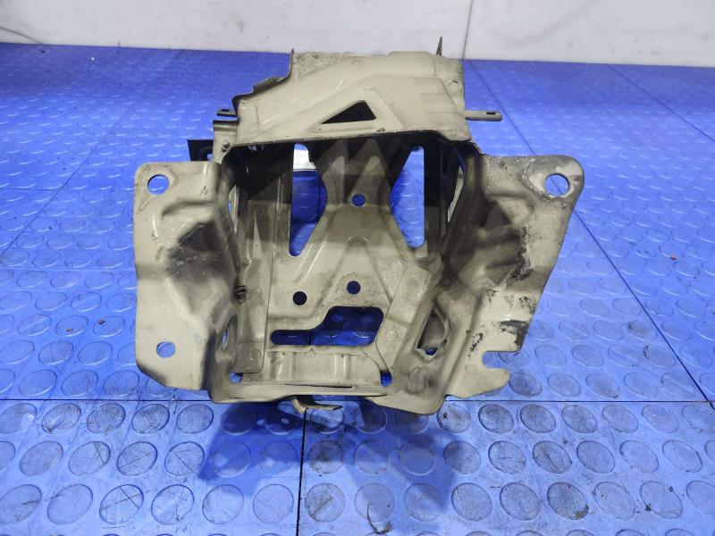 2011 Honda Pilot Battery Tray
