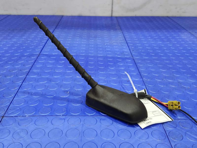 2014 Chevrolet Spark Antenna