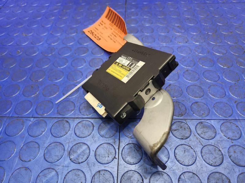 2013-2019 Lexus GS350 Transfer Case Control Module TCCM OEM 8963030180