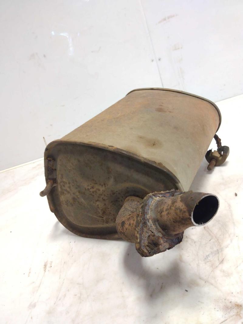2009 2010 Subaru Forester Exhaust Muffler LH Driver Side OEM 44300SC142