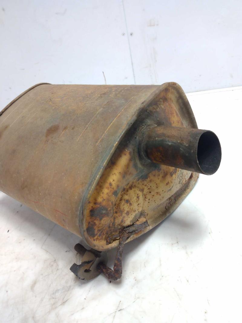 2009 2010 Subaru Forester Exhaust Muffler LH Driver Side OEM 44300SC142