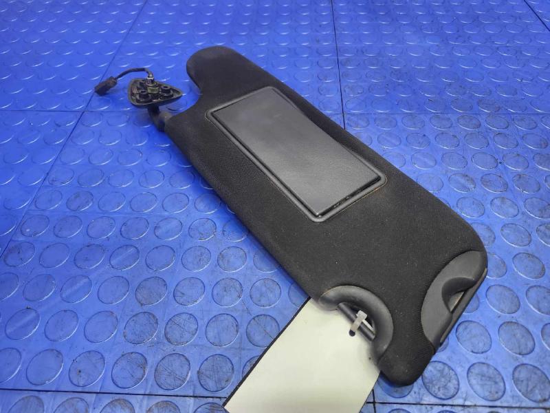 2015 Dodge Challenger Sun Visor