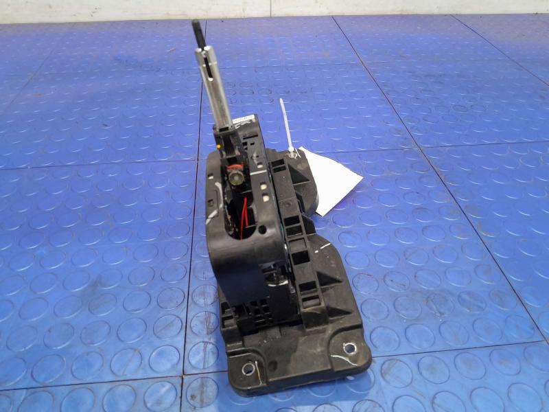 2017-2018 GMC Acadia Automatic Gear Shifter Assembly Genuine OEM 84005896
