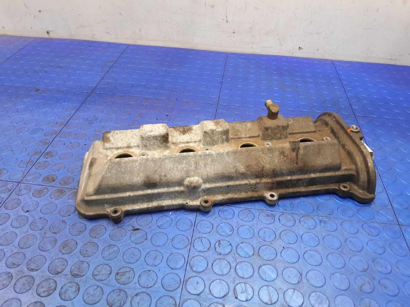 2004 Toyota Tundra Valve Cover