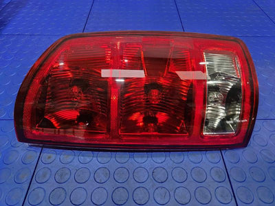 2002 Dodge Ram 1500 Tail Light Assembly