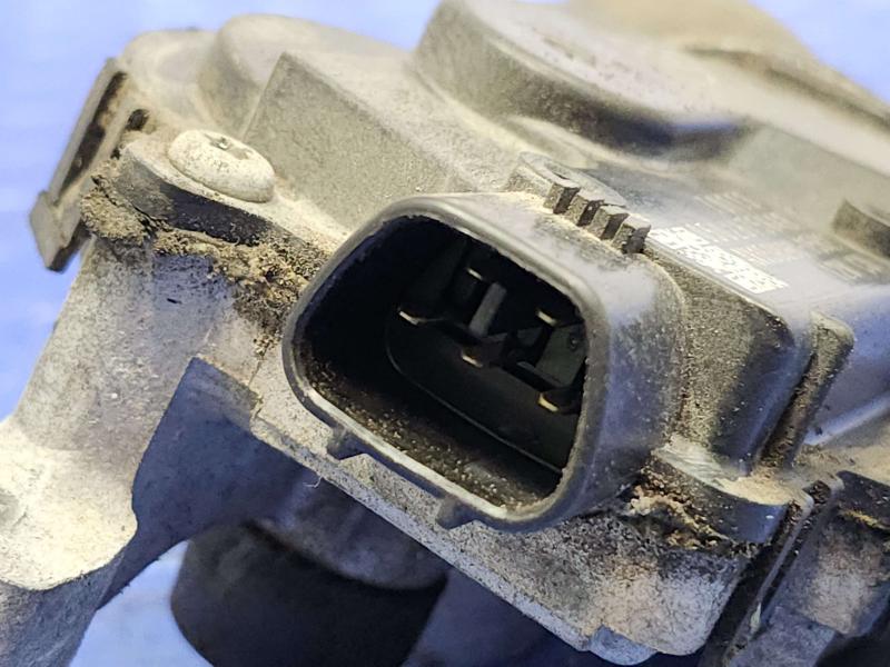 2010 Dodge Challenger Wiper Motor Front