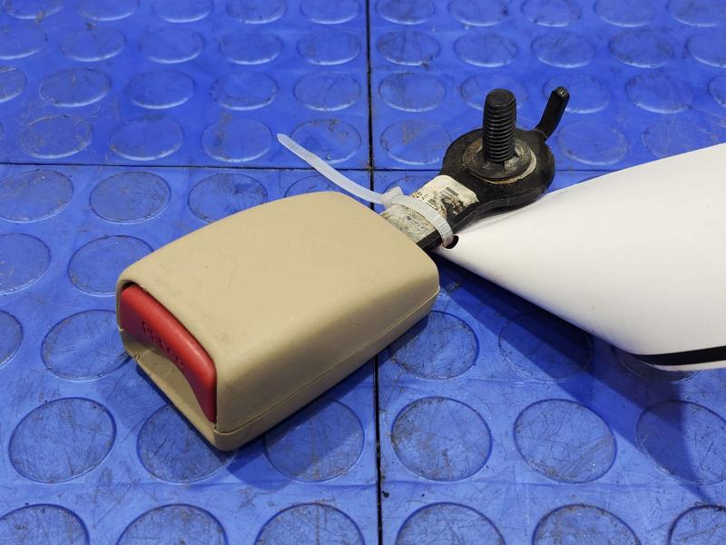 2013 Ford F-150 Rear Seat Belt