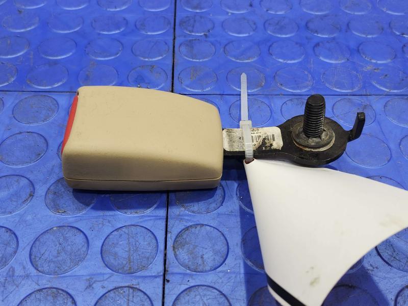 2013 Ford F-150 Rear Seat Belt