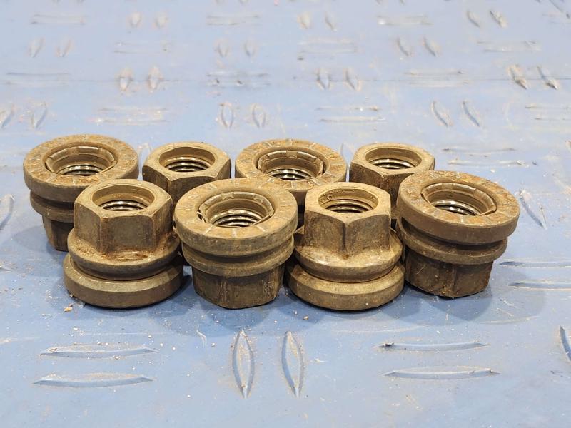 2012 Ford F-250 Super Duty Lug Nuts