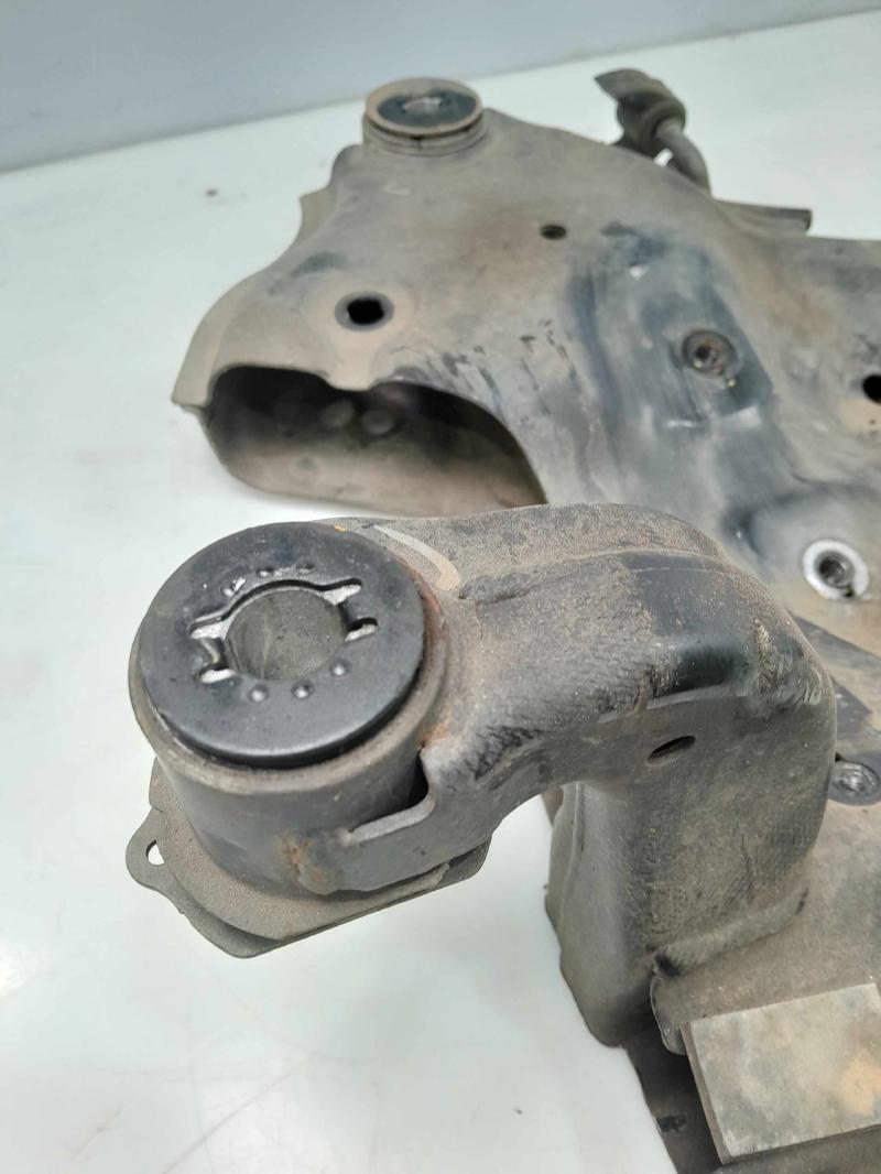 2018 Kia Sorento Crossmember/Cradle/Undercarria