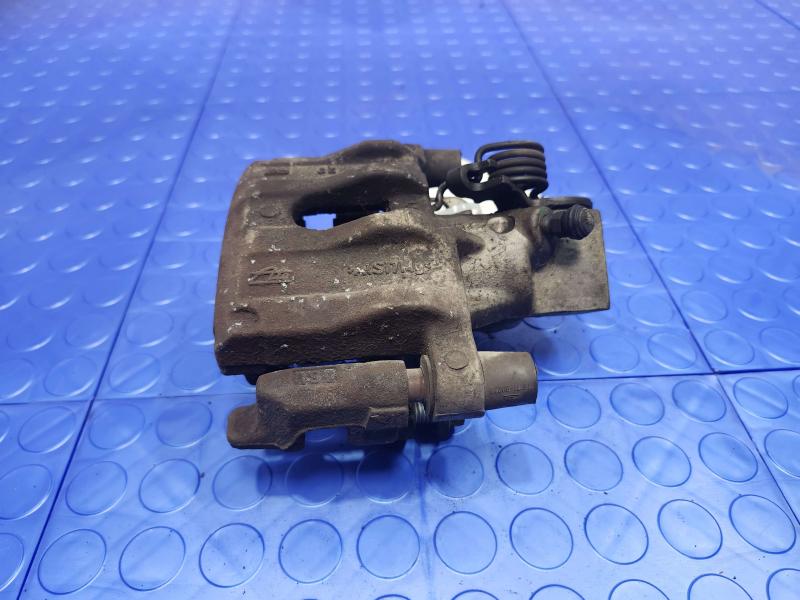 2015 Ford Transit Connect Caliper