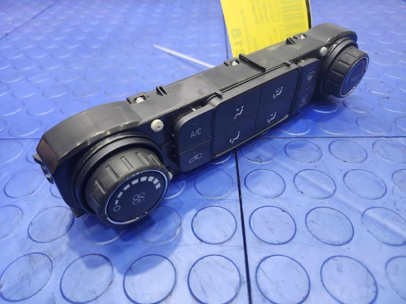 2016 Chevrolet Colorado Heater A/C Control