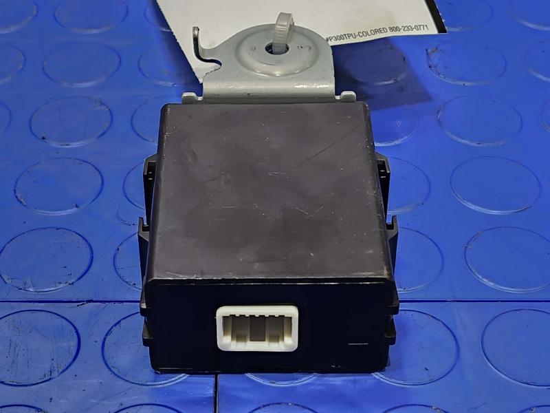 2017-2018 Subaru Impreza Keyless Entry UNI Module Genuine OEM 88035FL02A