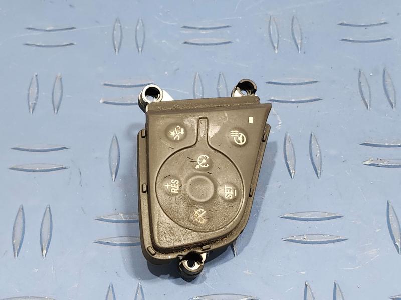 2017 GMC Acadia Combination Switch