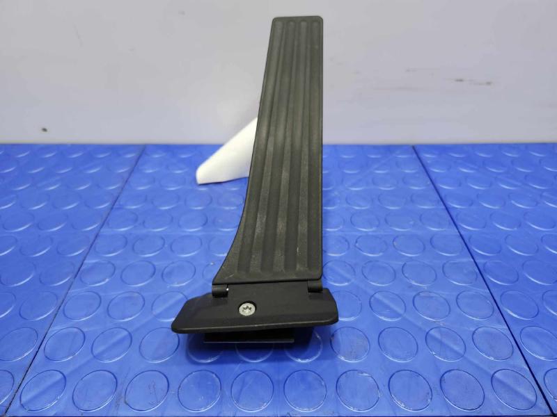 2016 BMW 528I Pedal Assembly