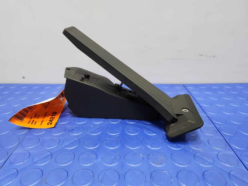 2016 BMW 528I Pedal Assembly