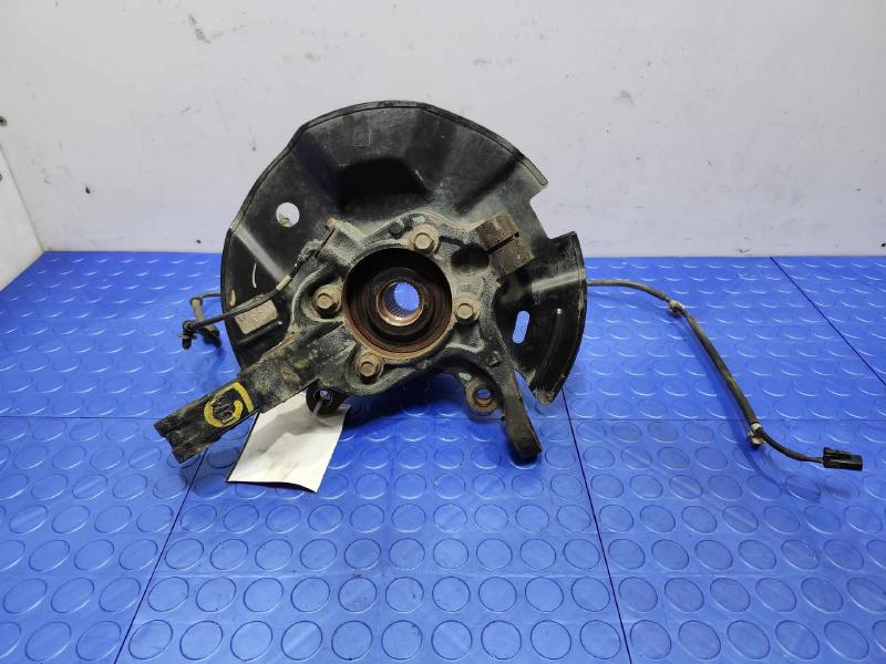 2013 Hyundai Santa Fe Spindle Knuckle Front