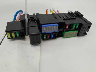 2015 Nissan Pathfinder Engine Fuse Box