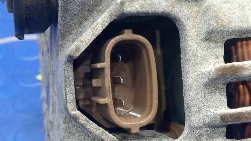 2012 Nissan Versa Alternator