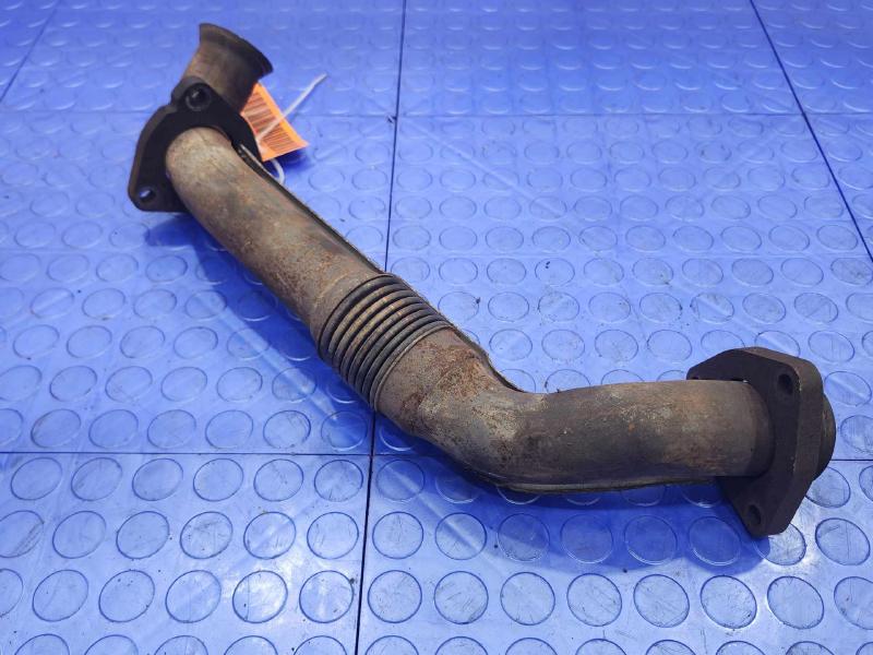 2006 Buick Terraza Exhaust Cross Over Pipe