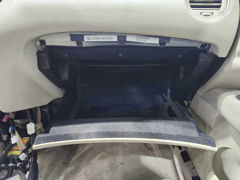 2014 Infiniti QX60 Glove Box