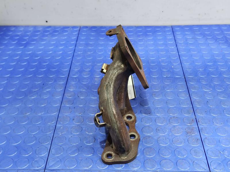 2014 Nissan Maxima Exhaust Manifold