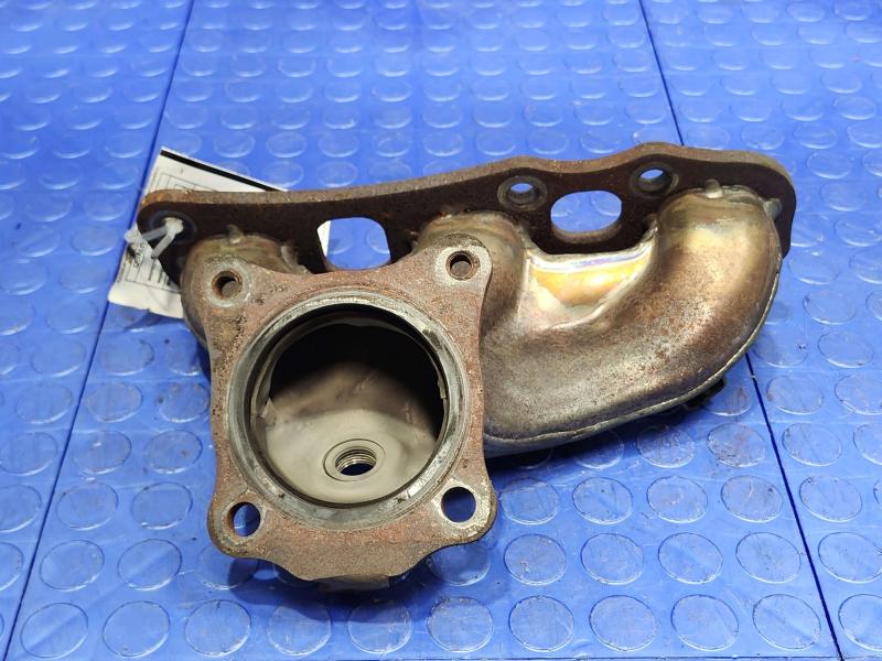 2014 Nissan Maxima Exhaust Manifold