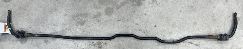 2011 - 2013 Kia Sorento 3.5L Rear Stabilizer Bar Swaybar OEM 555101U000