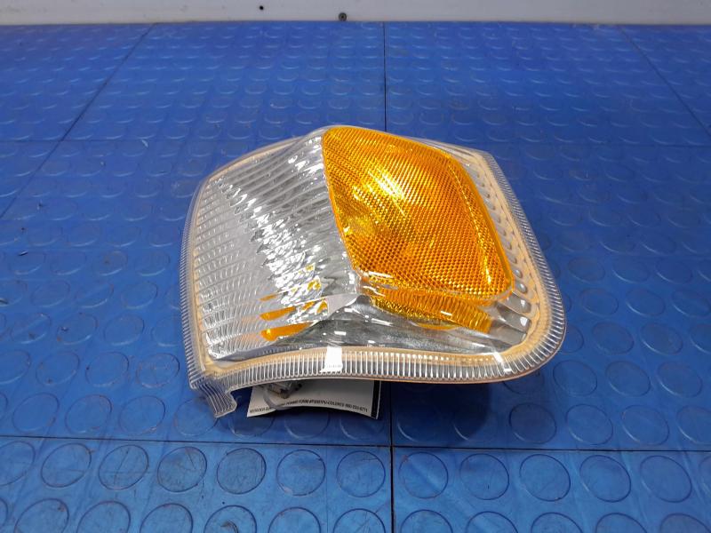 2005 Ford Explorer Fog/Mark/Park/Turn Light/Lamp