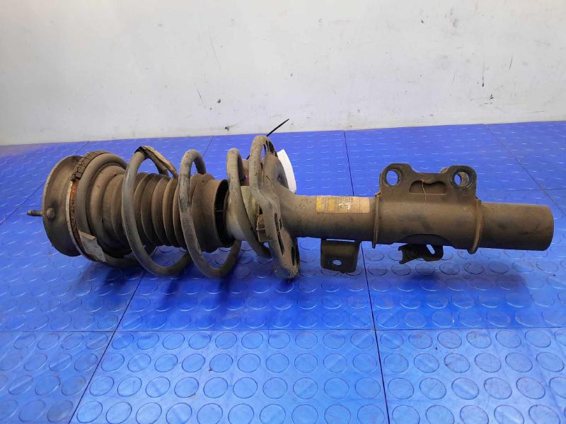 2013 Cadillac ATS Strut Assembly