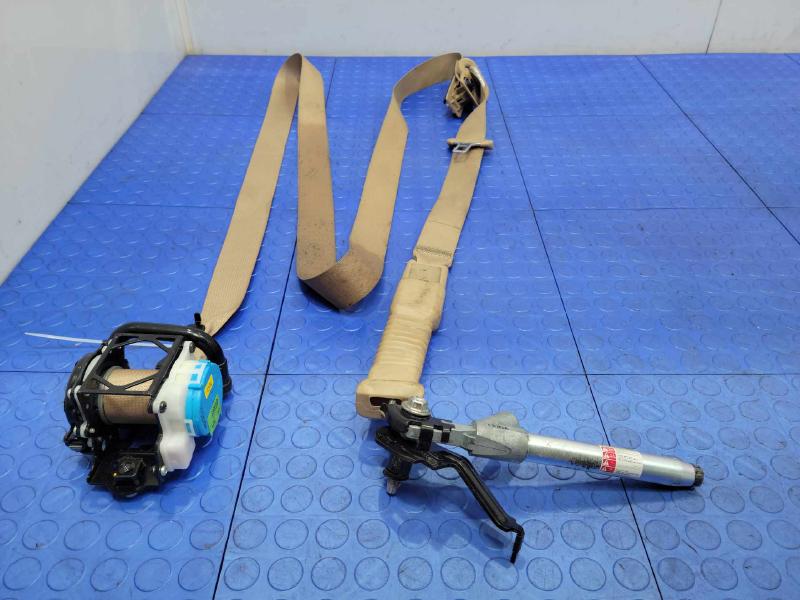 2016 Kia Sedona Front Seat Belt