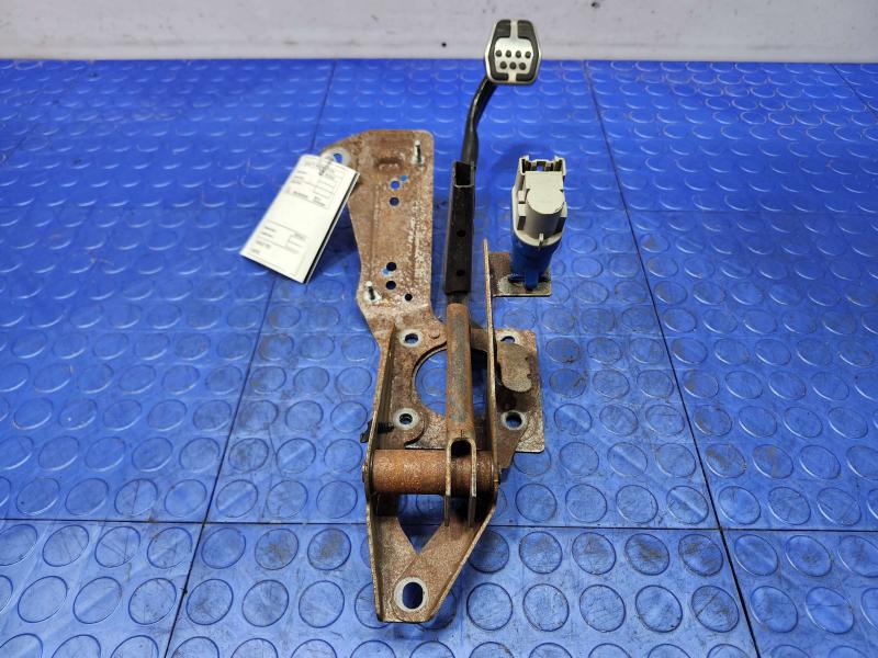 2012-2018 Ford Focus Brake Pedal Assembly Genuine OEM Part CV61-2467-EA