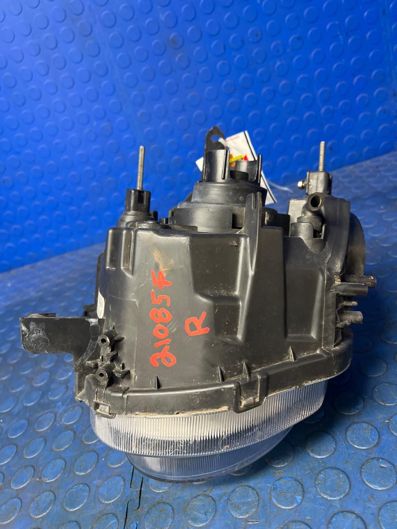 2012 Nissan Juke Headlamp Assembly