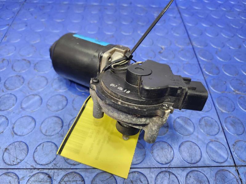 2012-2017 Hyundai Accent Windshield Wiper Motor Genuine OEM Part 981101R000