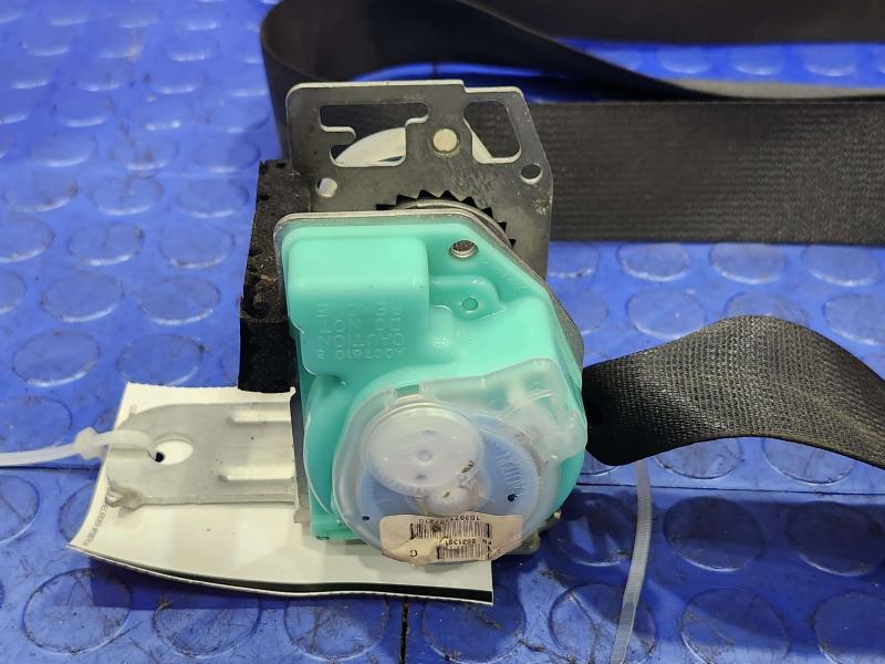 2011 Toyota Corolla Rear Seat Belt
