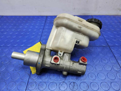 2013-2019 Ford Taurus Brake Master Cylinder Assembly Genuine OEM DG1Z2140B