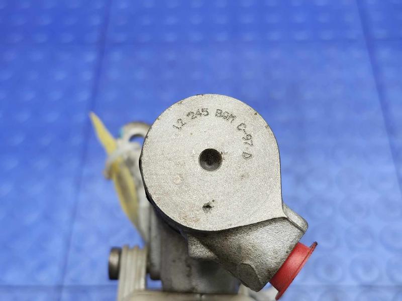 2013-2019 Ford Taurus Brake Master Cylinder Assembly Genuine OEM DG1Z2140B