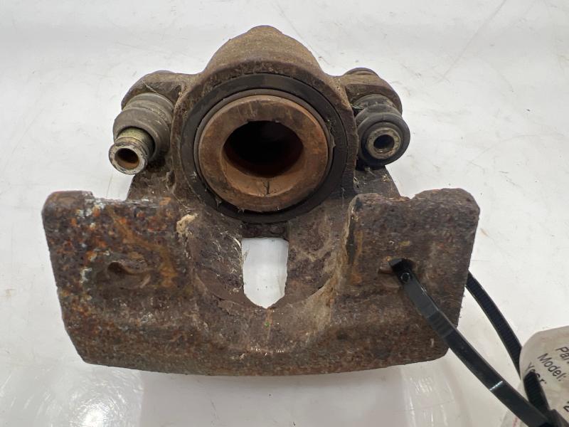 2004 Dodge Dakota Caliper
