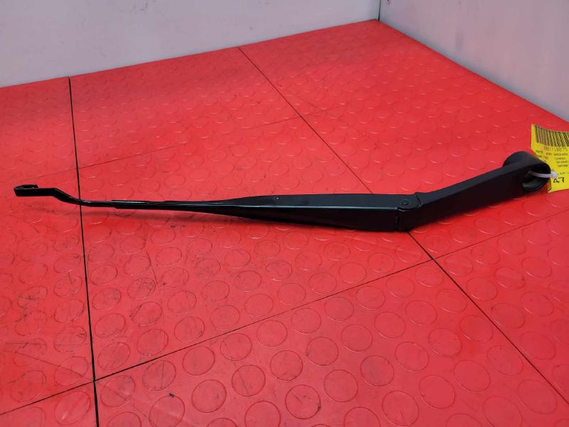 2020 Kia Stinger Wiper Arm