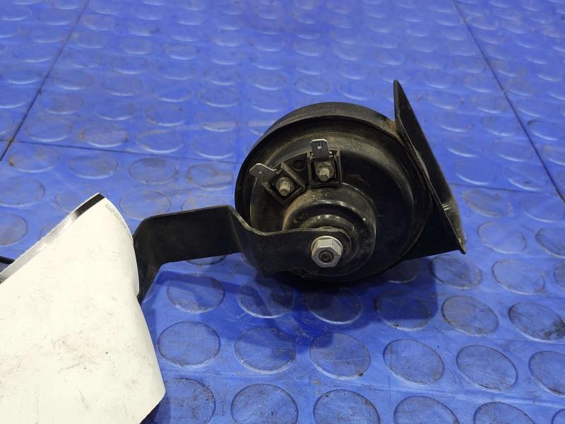 2015-2017 Chrysler 200 Low Note Horn Assembly Genuine OEM 68207362AB