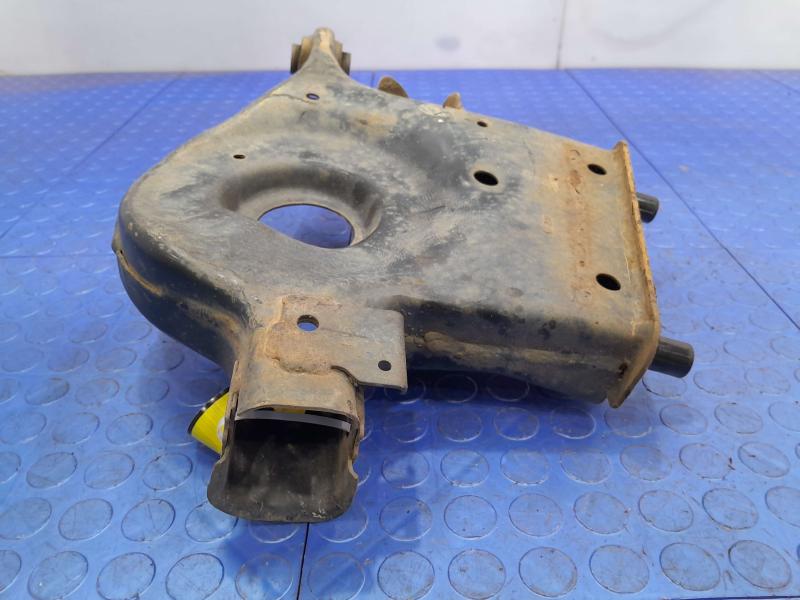2015 Nissan Altima Lower Control Arm Rr