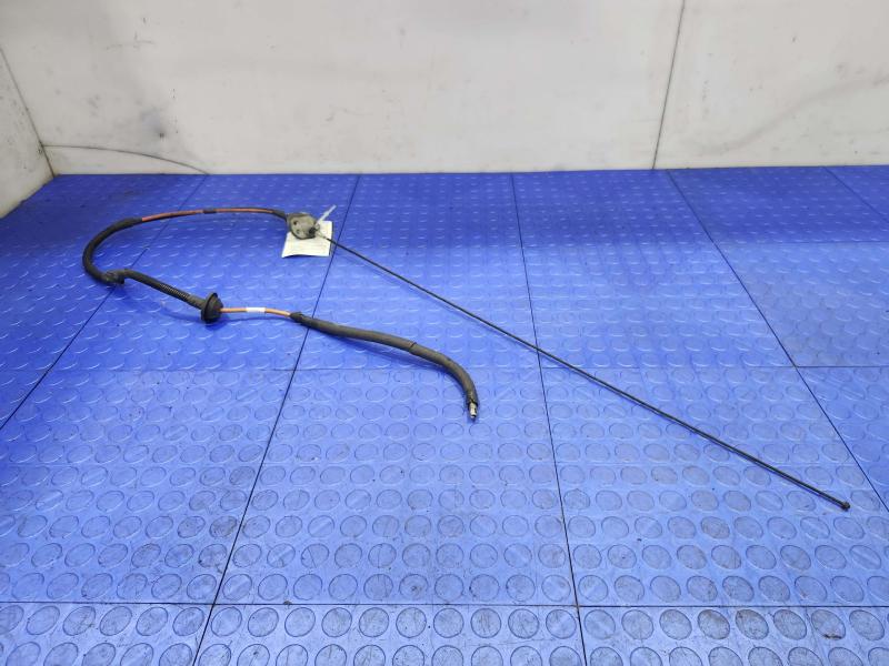 2004 Ford Explorer Antenna